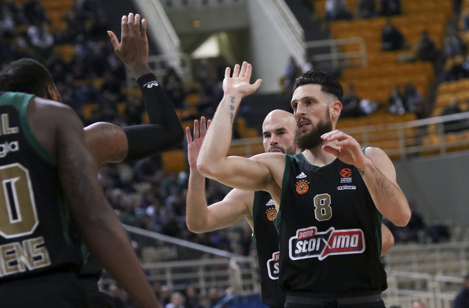 andy rautins celebrates panathinaikos opap athens eb19
