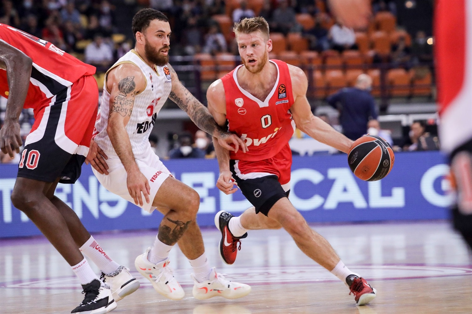 thomas walkup olympiacos piraeus eb21
