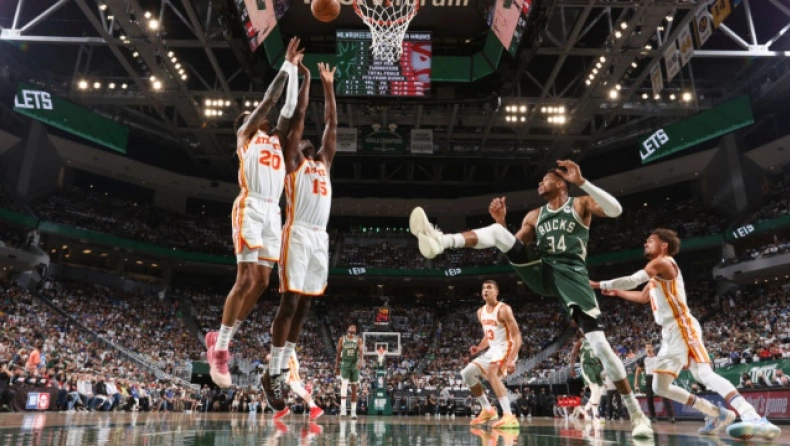 gettyimages 1233622466 bucks hawks
