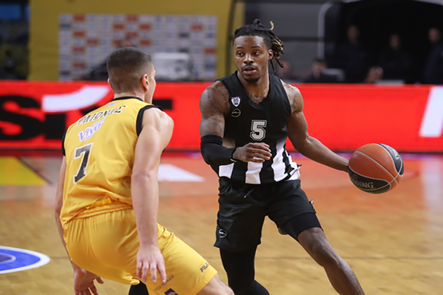 AEK PAOK Riley