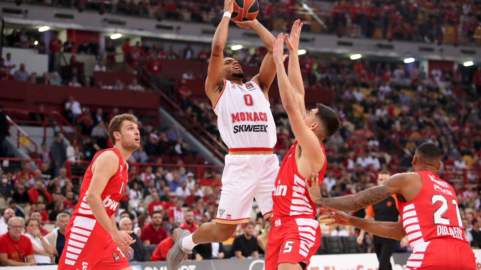 Monaco Olympiacos Okobo