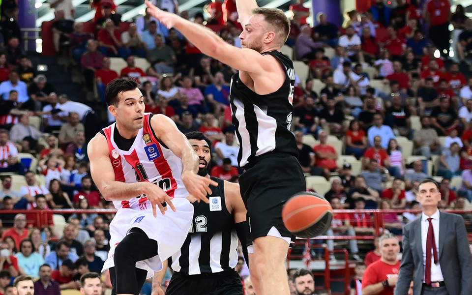 Olympiakow paok sloukas