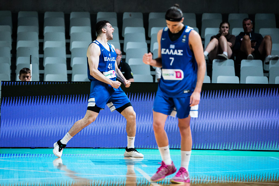 Οι Νέοι στους "8" της Ευρώπης, παίζουν απόψε με τη Σερβία.